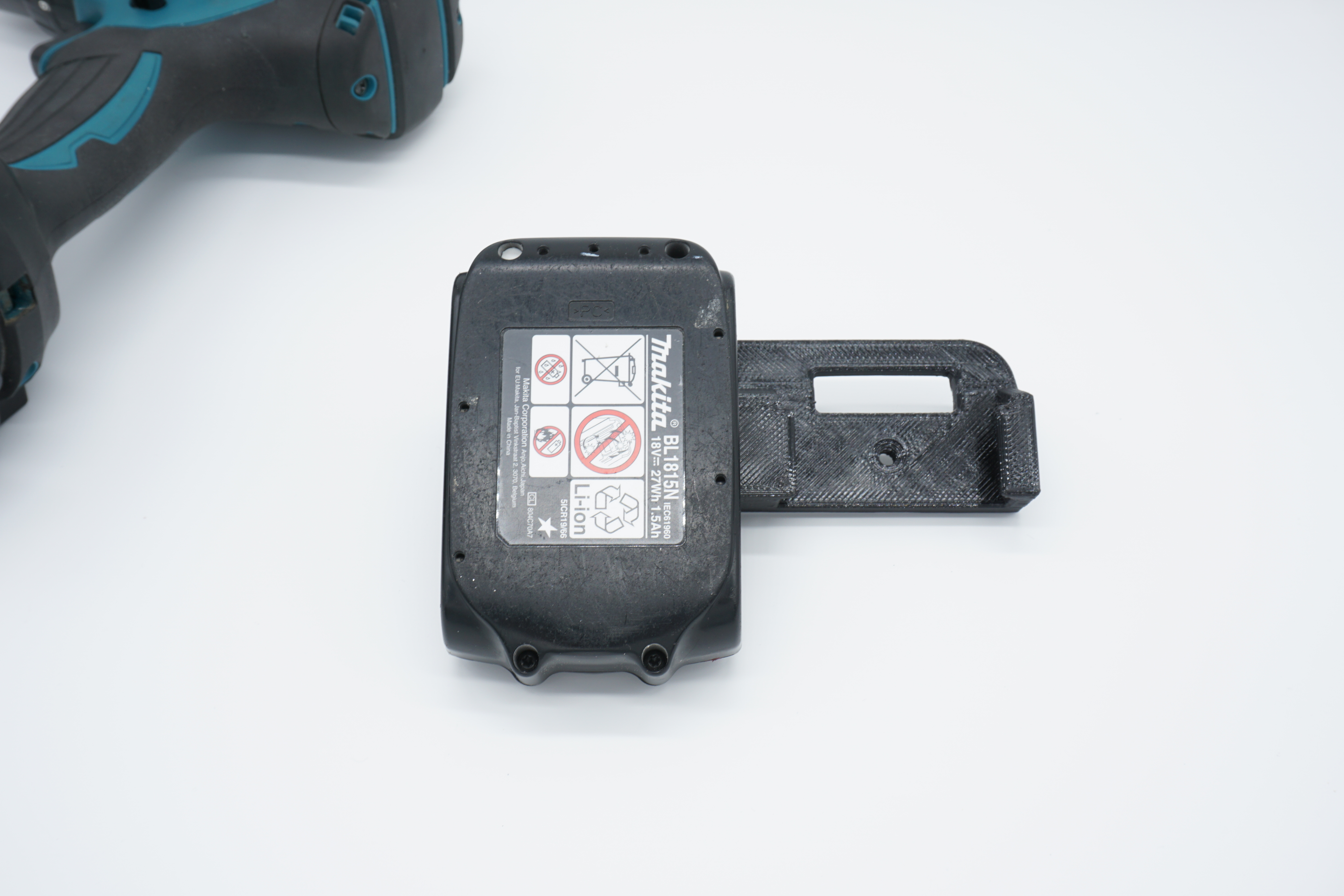 Makita 18v Akkuhalter / Wandhalter